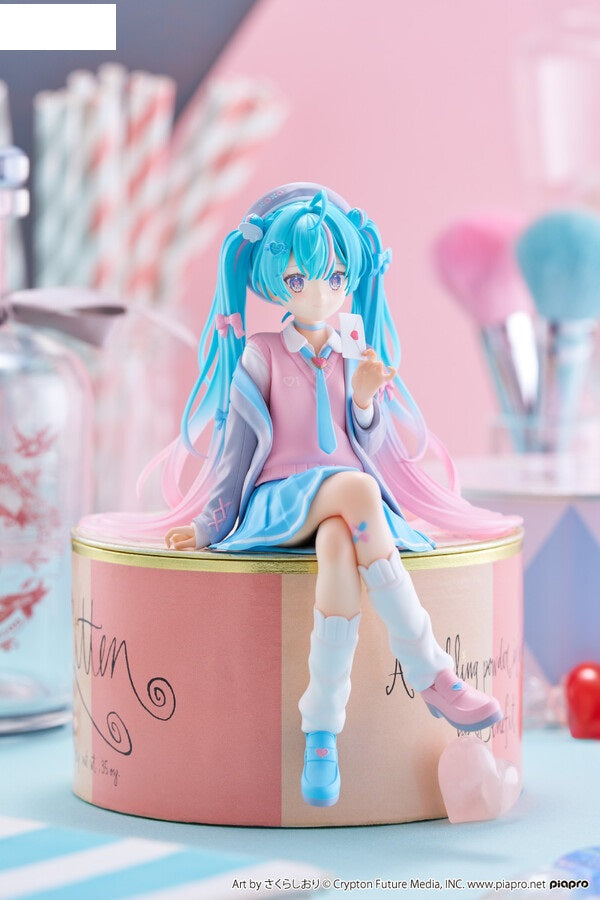 PREORDINE ESAURITO Hatsune Miku Noodle Stopper PVC Statue Love Blazer 13 cm (H)