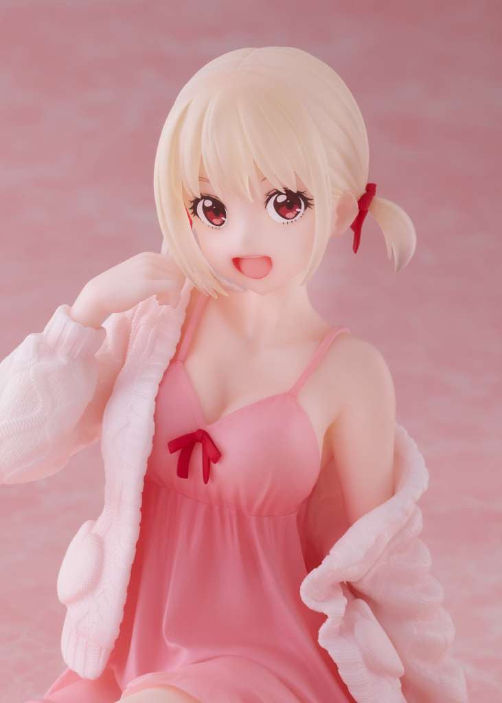 PREORDINE ESAURITO Lycoris Recoil - Chisato Roomwear Desk Figure (PREORD. SECONDA CHANCE)