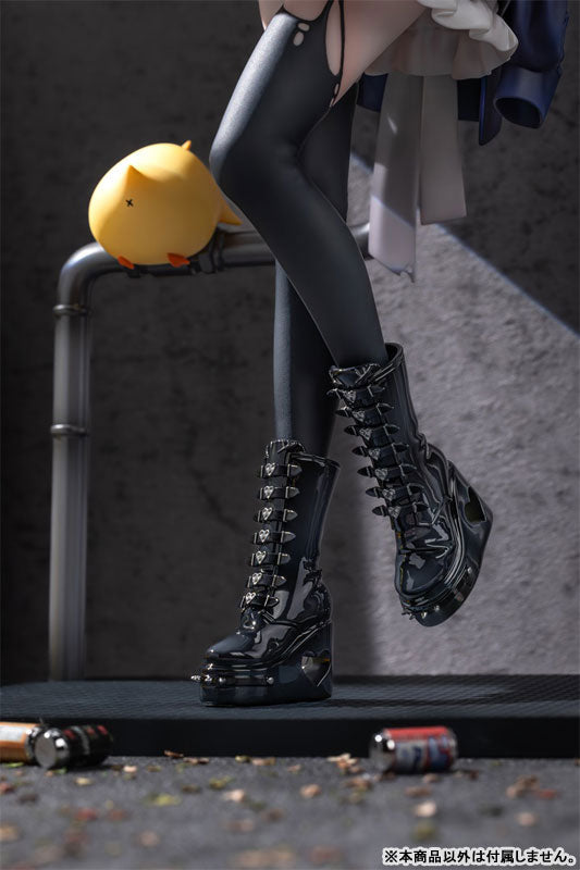 PREORDINE+ CHIUSO 04/2026 Azur Lane Ulrich von Hutten Madchen Trummer Ver. 28 cm Statue 1/6