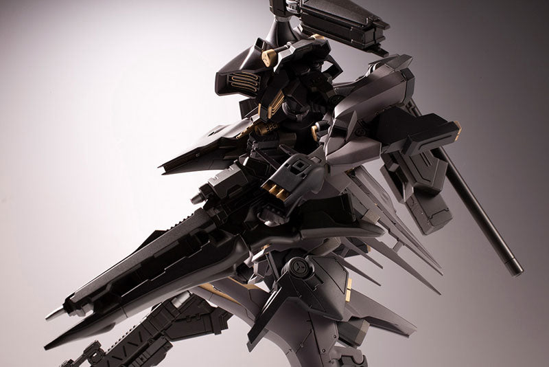 PREORDINE+ CHIUSO 06/2025 Armored Core 4 Plastic Model Kit 1/72 Rayleonard 03-Aaliyah Supplice Opening Ver. 18 cm