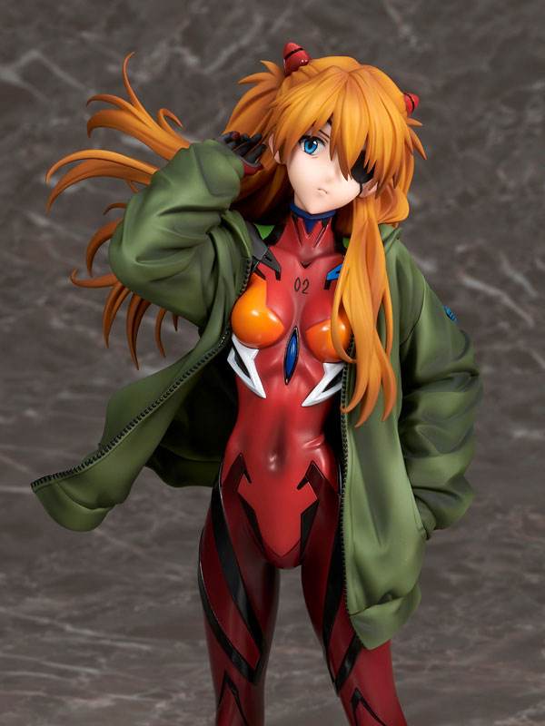 PREORDINE CHIUSO 08/2025 Shin Evangelion Movie Shikinami Asuka Langley Hoodie Ver. 23 cm Statue 1/7 (PREORDINE NON CANCELLABILE)