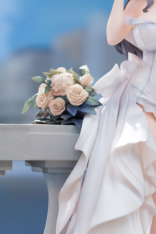 PREORDINE+ 12/2025 Azur Lane Charybdis Brilliant Belle Ver. 27 cm Statue 1/7