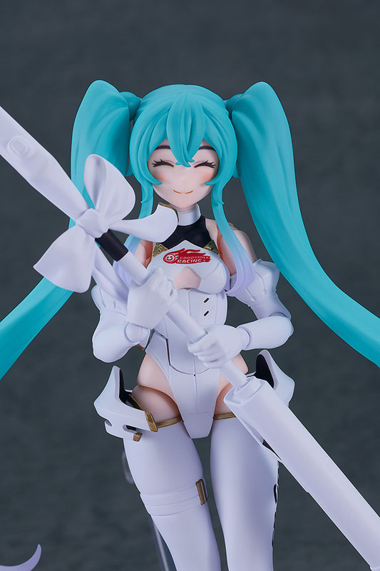 PREORDINE+ 01/2026 Hatsune Miku GT Project Figma Action Figure Racing Miku 2024 Ver. 16 cm