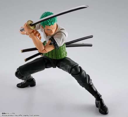 PREORDINE+ CHIUSO 05/2025 One Piece Roronoa Zoro Romance Dawn Sh FIguarts