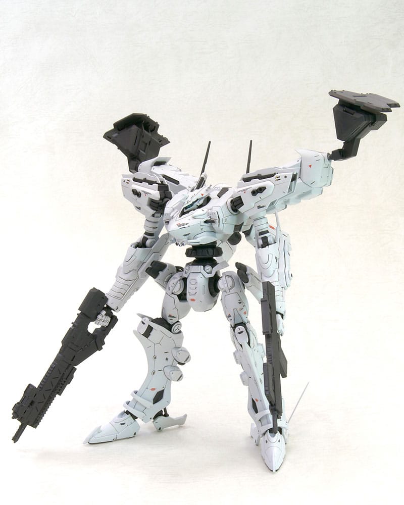 PREORDINE+ CHIUSO 02/2025 Armored Core Plastic Model Kit 1/72 Lineark White-Glint & V.O.B Set 16 cm