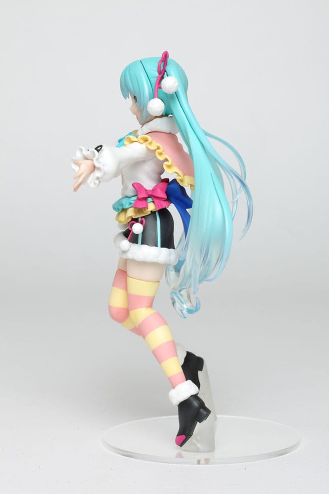 PREORDINE ESAURITO Hatsune Miku Figure Winter Image Ver. 18 cm