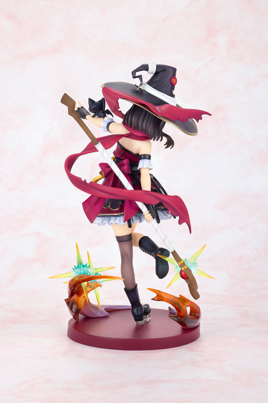 PREORDINE+ 07/2025 Konosuba God's blessing on this wonderful world! Figure Megumin: Light Novel 10th Anniversary Ver. 18 cm