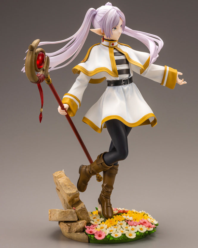 PREORDINE ESAURITO Frieren: Beyond Journey's End PVC Statue 1/7 Frieren 24 cm