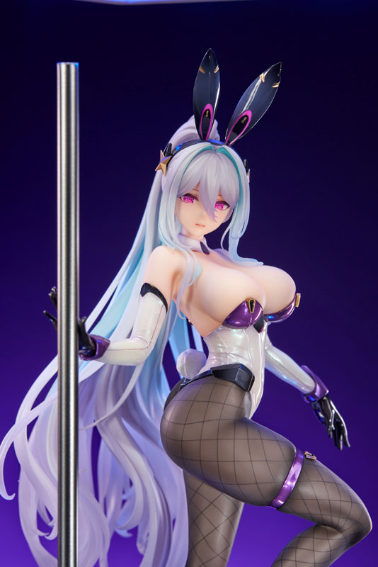PREORDINE CHIUSO 02/2026 Azur Lane Kearsarge All-Night Charge Ver. 30 cm Statue 1/7 (PREORDINE NON CANCELLABILE)