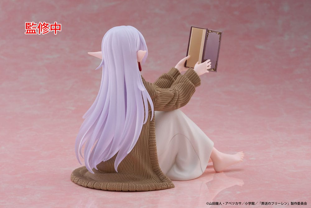 PREORDINE+ CHIUSO 06/2025 Frieren: Beyond Journey's End Desktop Cute Figure Frieren Roomwear Ver. 13 cm