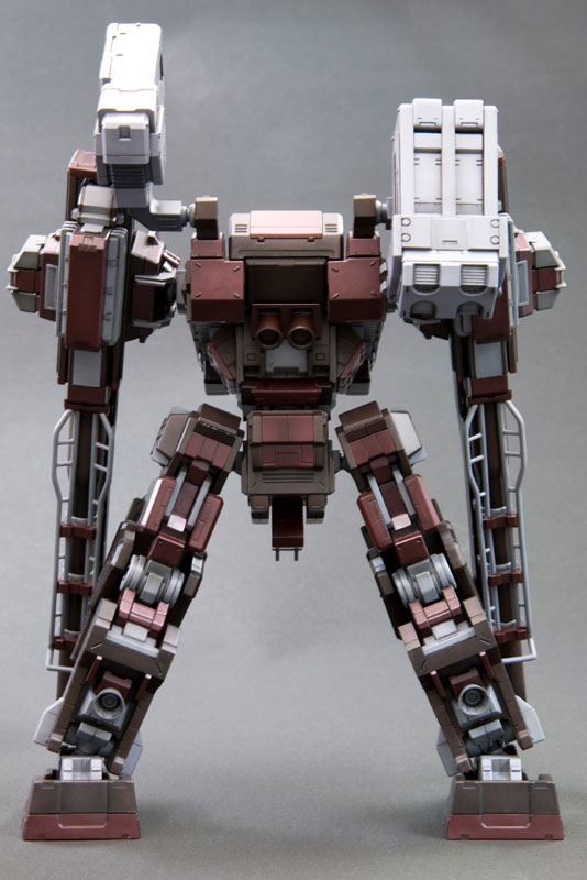 PREORDINE+ CHIUSO 05/2025 Armored Core Fine Scale Model Kit 1/72 GA GAN01-Sunshine-E Feedback 18 cm