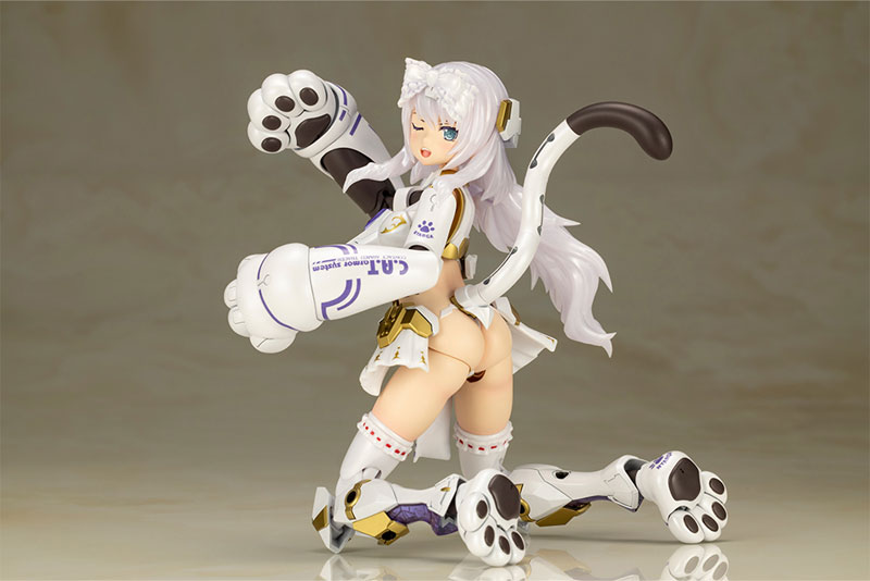 PREORDINE+ CHIUSO 09/2025 Frame Arms Girl Plastic Model Kit Durga I Cat Armor Version 16 cm