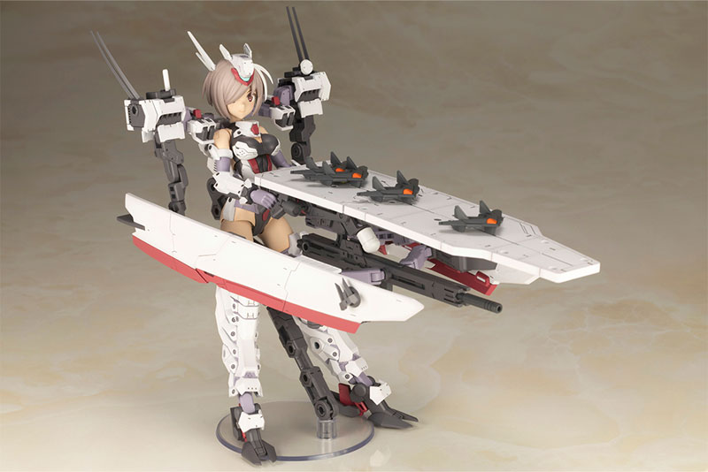 PREORDINE+ CHIUSO 05/2025 Frame Arms Girl Plastic Model Kit Izumo 17 cm