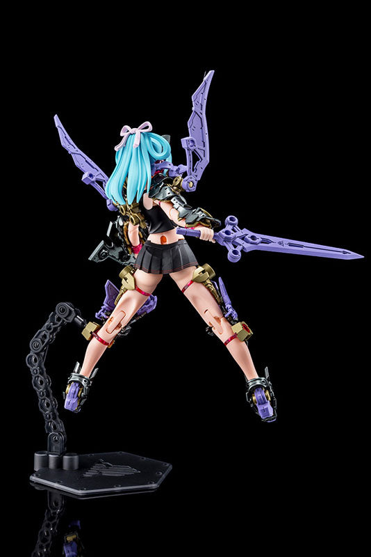 PREORDINE+ CHIUSO 03/2025 Megami Device Plastic Model Kit 1/1 Buster Doll Knight Darkness Claw 16 cm