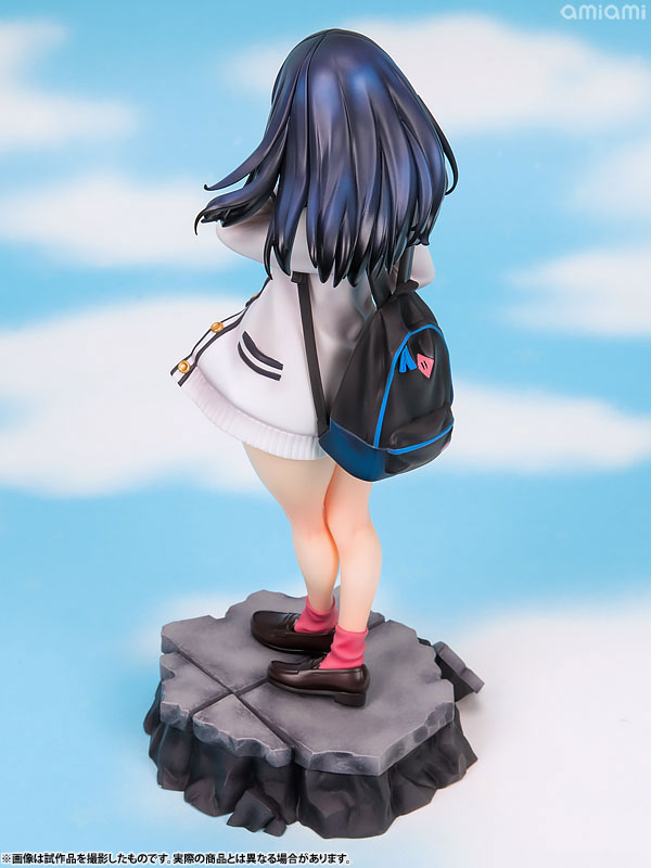PREORDINE+ 08/2025 SSSS.Gridman Rikka Takarada 24 cm Statue 1/7