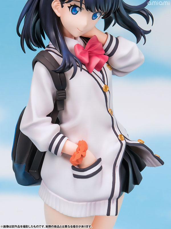 PREORDINE+ 08/2025 SSSS.Gridman Rikka Takarada 24 cm Statue 1/7