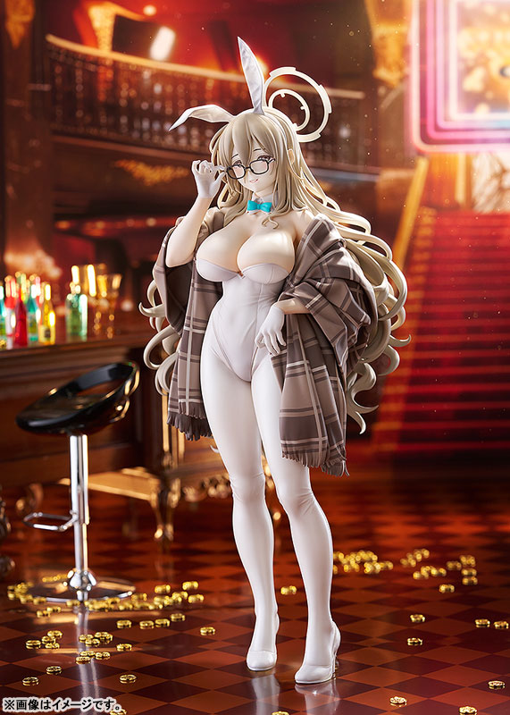 PREORDINE+ 08/2025 Blue Archive Akane Murokasa (Bunny Girl) 30 cm Statue 1/7
