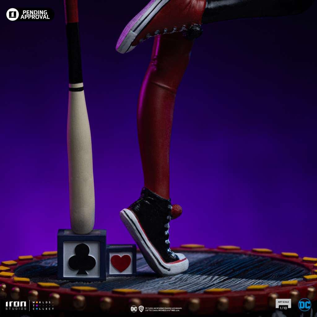 PREORDINE CHIUSO 06/2025 Gotham City Sirens Harley Quinn Regular 1/10 Statue (PREORDINE NON CANCELLABILE)