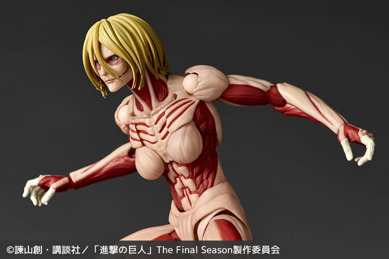 PREORDINE+ CHIUSO 09/2025 Amazing Yamaguchi Attack on Titan Female Titan (J)