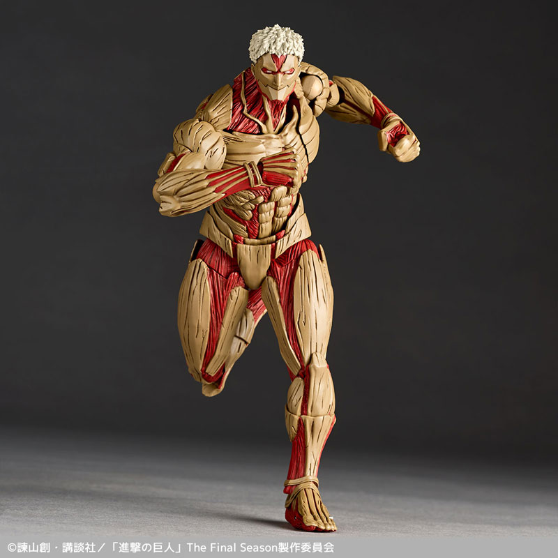 PREORDINE+ CHIUSO 09/2025 Amazing Yamaguchi Attack on Titan Armored Titan Action Figure