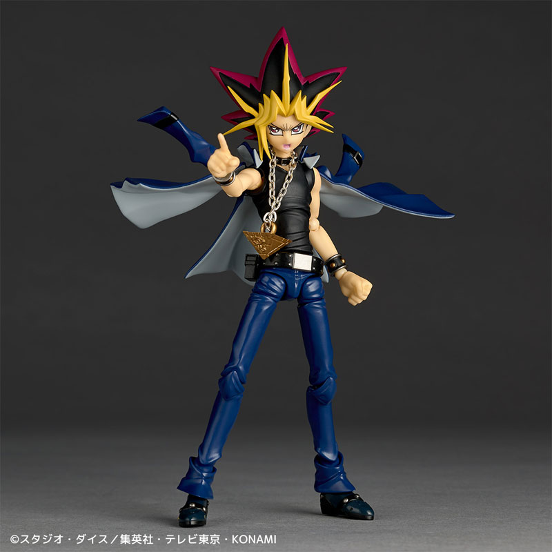 PREORDINE+ 10/2025 Revoltech Yu-Gi-Oh! Duel Monsters Yami Yugi Action Figure