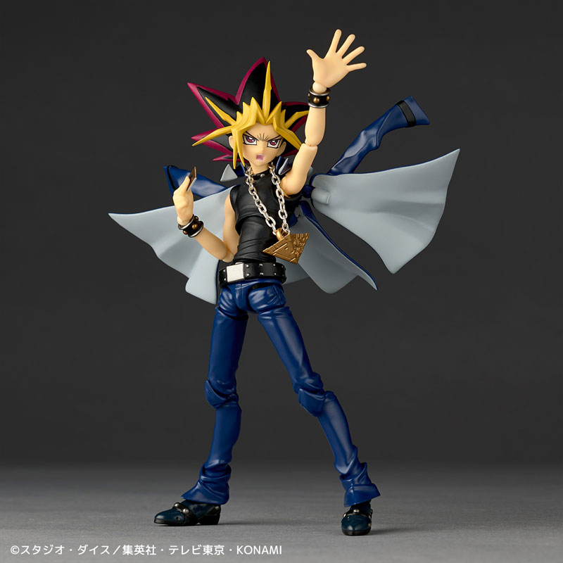 PREORDINE+ 10/2025 Revoltech Yu-Gi-Oh! Duel Monsters Yami Yugi Action Figure