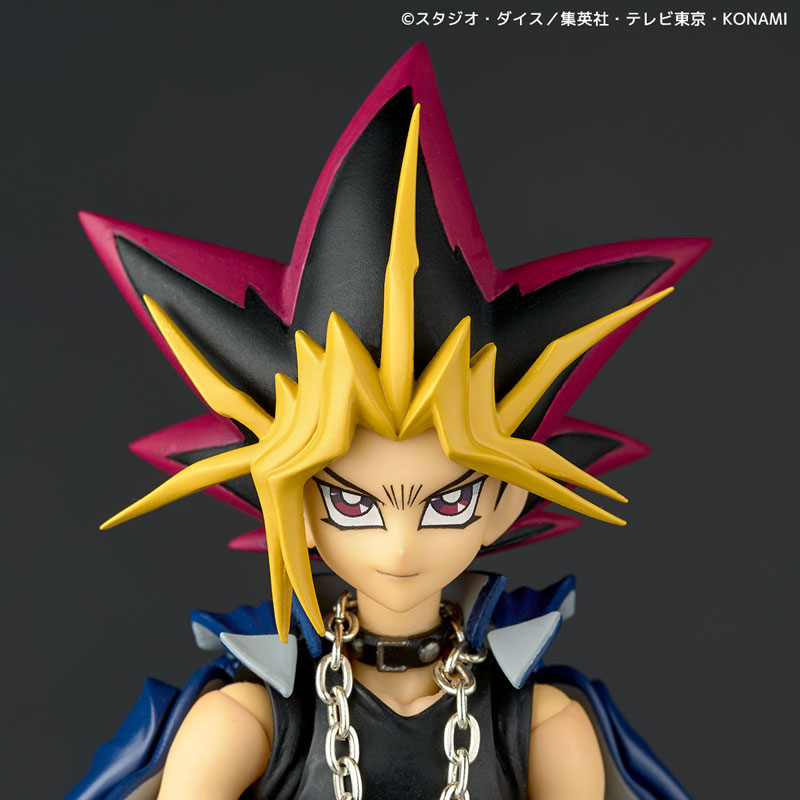 PREORDINE+ 10/2025 Revoltech Yu-Gi-Oh! Duel Monsters Yami Yugi Action Figure