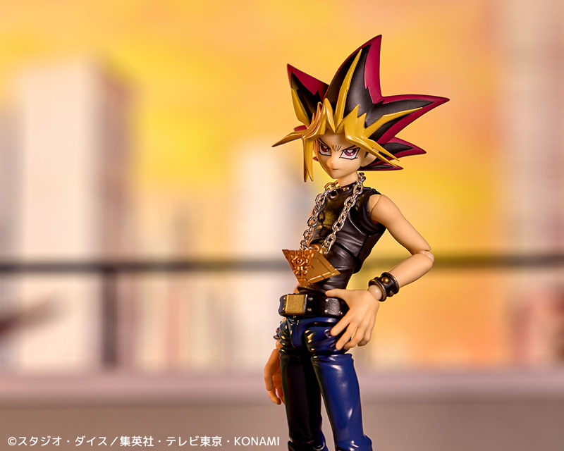 PREORDINE+ 10/2025 Revoltech Yu-Gi-Oh! Duel Monsters Yami Yugi Action Figure