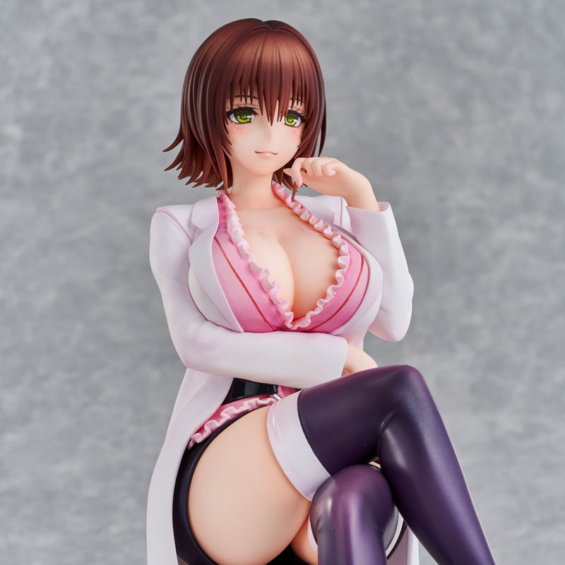 PREORDINE+ 07/2025 To Love-Ru Darkness Statue Nurse Series: Ryoko Mikado School Nurse Ver. 23 cm