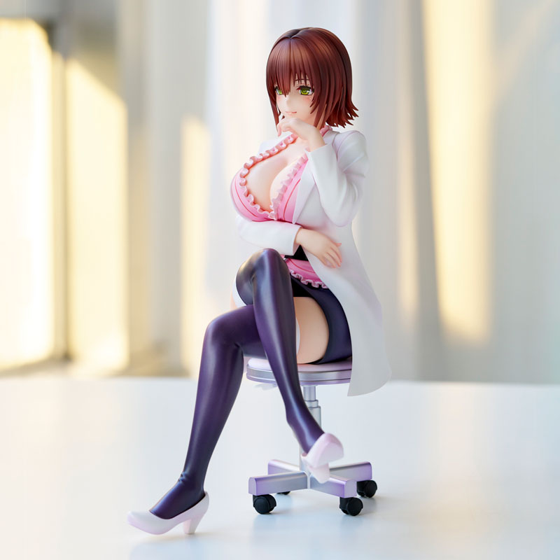 PREORDINE+ 07/2025 To Love-Ru Darkness Statue Nurse Series: Ryoko Mikado School Nurse Ver. 23 cm