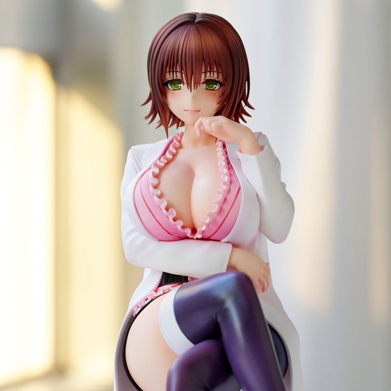 PREORDINE+ 07/2025 To Love-Ru Darkness Statue Nurse Series: Ryoko Mikado School Nurse Ver. 23 cm