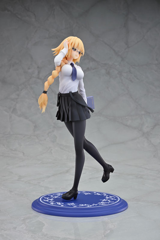 PREORDINE+ 08/2025 Fate/Apocrypha Ruler (Jeanne d'Arc) Original Glasses Model Ver. 23 cm Statue 1/7