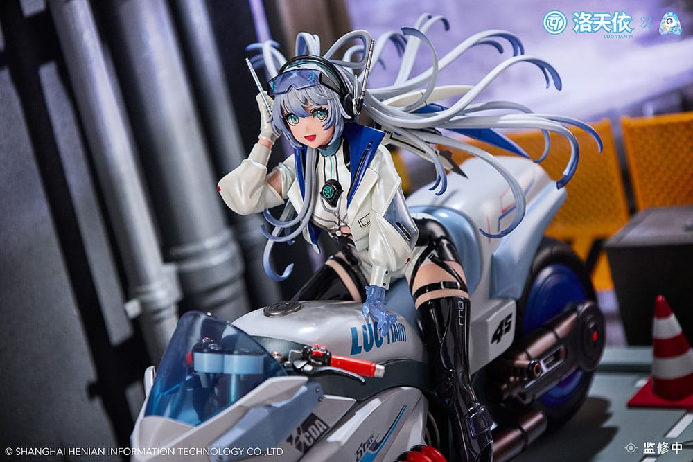 VORBESTELLUNG+ 01/2027 (NICHT STORNIERBAR) Vsinger PVC-Statue 1/7 Vsinger Luo Tianyi Retro-Future Storm Driver Ver. 23 cm