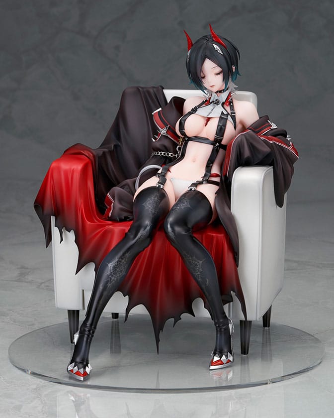 PREORDINE 08/2025 Azur Lane Statue Ulrich von Hutten AmiAmi Exclusive 20 cm (PREORDINE NON CANCELLABILE)