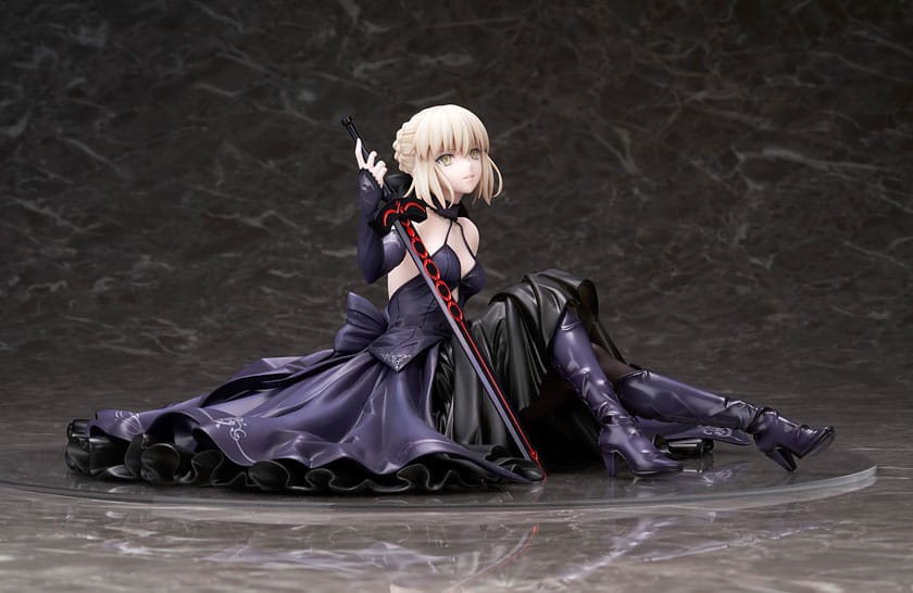 PREORDINE 06/2026 Fate/Grand Order PVC Statue Saber/Altria Pendragon (Star of Twilight Ver.) 13 cm (PREORDINE NON CANCELLABILE)
