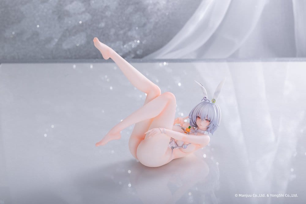 PREORDINE+ 10/2027 Azur Lane PVC Figure 1/6 Sirius Rabbit of Paradise Ver. 27 cm