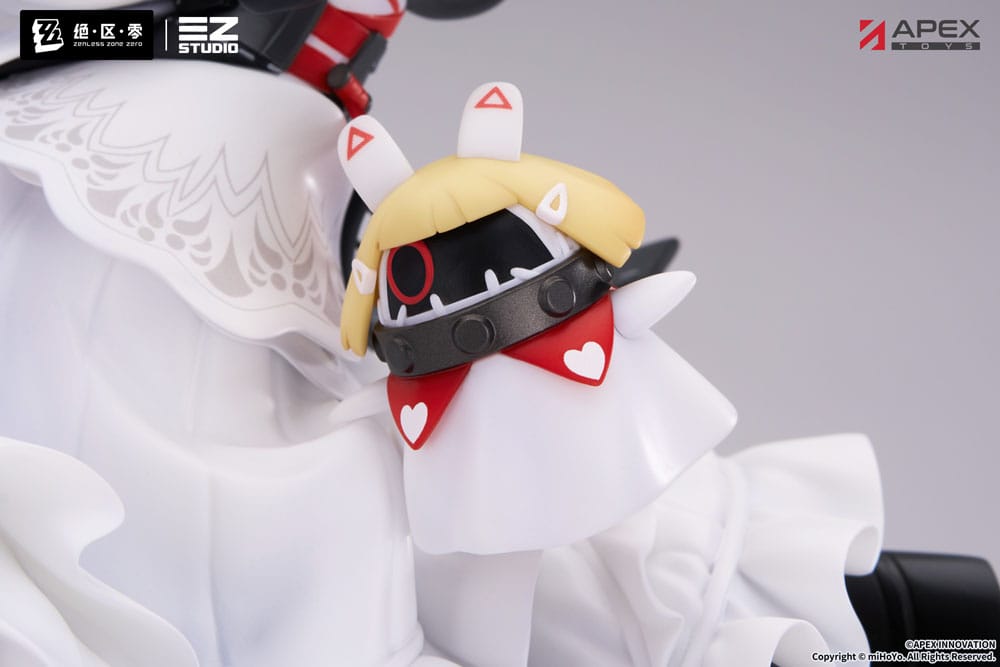 PREORDINE+ 01/2027 (NON CANCELLABILE) Zenless Zone Zero PVC Statue 1/7 Alexandrina Sebastiane 32 cm