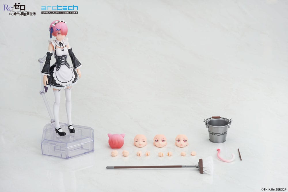 PREORDINE CHIUSO 12/2025 Re:Zero Starting Life in Another World Arctech Posable Series Action Figure 1/8 Ram 20 cm (PREORDINE NON CANCELLABILE)