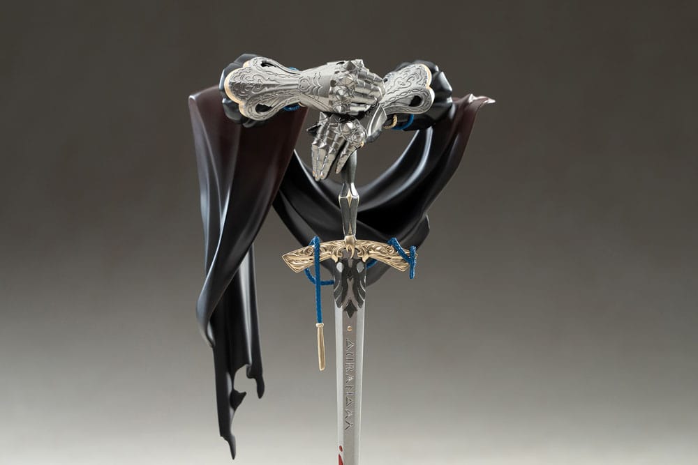SU ORDINAZIONE Reverse: 1999 Limepie Series PVC Statue Knight 17 cm