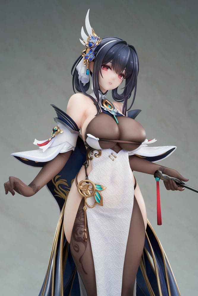 PREORDINE 10/2026 Azur Lane PVC Statue 1/7 Chen Hai Kai 31 cm (PREORDINE NON CANCELLABILE)