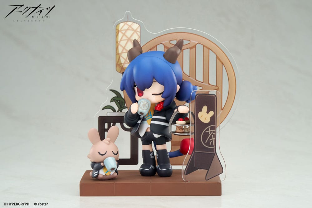 PREORDER+ 11/2026 Arknights Would You Like A Dessert? Mini Series PVC Statue Ch'en 11 cm