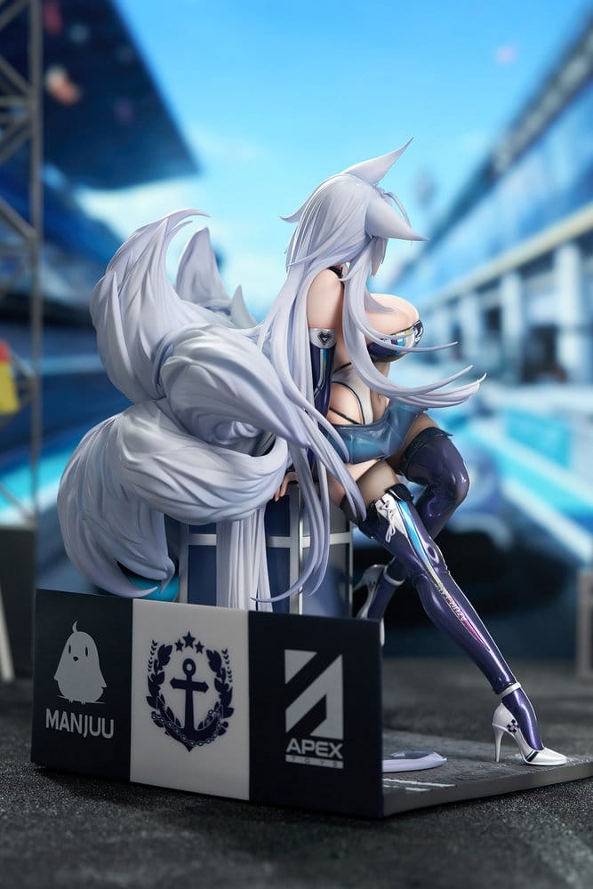 PREORDINE+ 04/2027 (NON CANCELLABILE) Azur Lane PVC Figure 1/7 Shinano Moonlit Chrome Ver. Acrylic Special Edition w/Display 25 cm