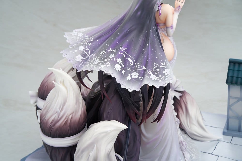 PREORDINE+ 03/2028 Azur Lane PVC Figure Musashi Purest Wisteria Ver. 36 cm