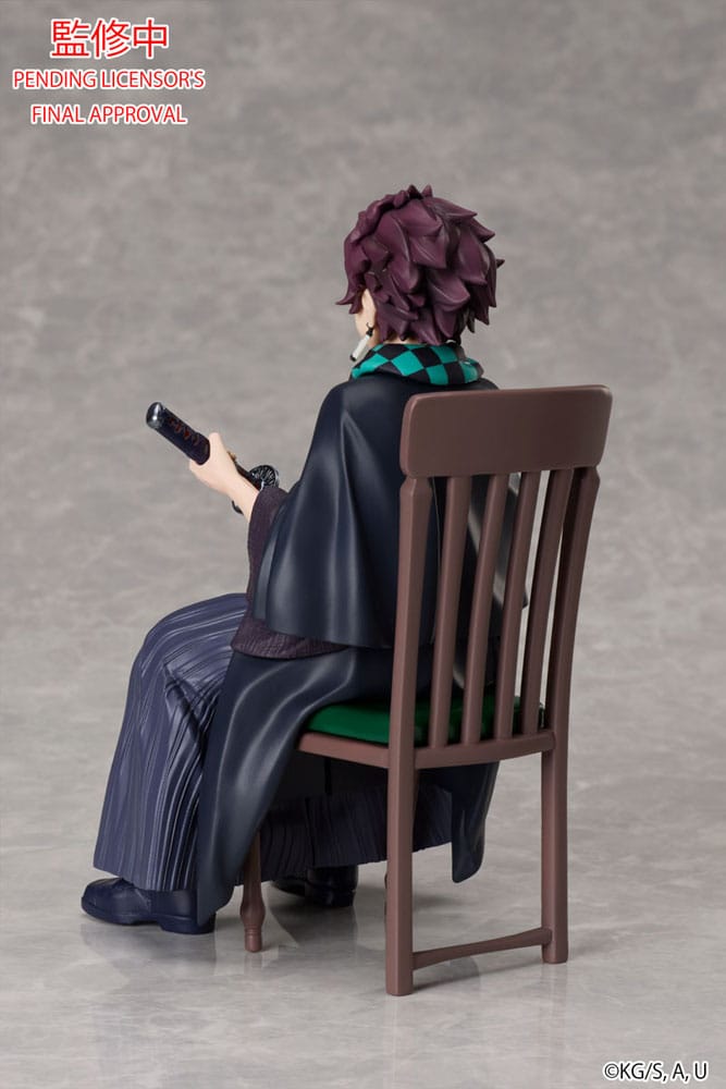 SU ORDINAZIONE Demon Slayer: Kimetsu no Yaiba Statue Tanjiro Kamado 15 cm