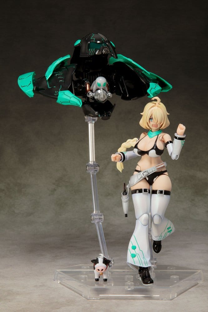 PREORDINE+ 05/2027 Original Character Plastic Model Kit AlienDress Quatre 16 cm