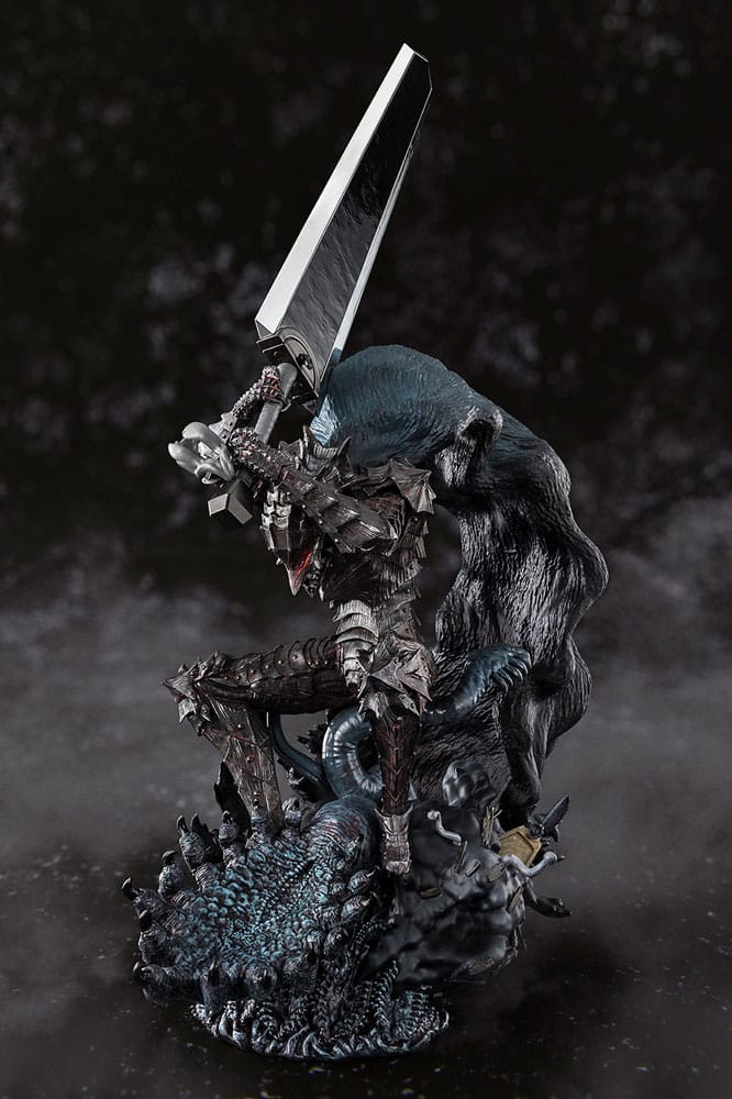 SU ORDINAZIONE Berserk Figuarts ZERO Metallic Touch PVC Statue Guts Berserker Armor 35 cm