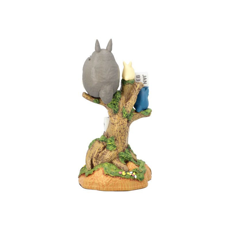 SU ORDINAZIONE My Neighbor Totoro Statue Three-wheeler Diorama / Calendar 11 cm *English Version*