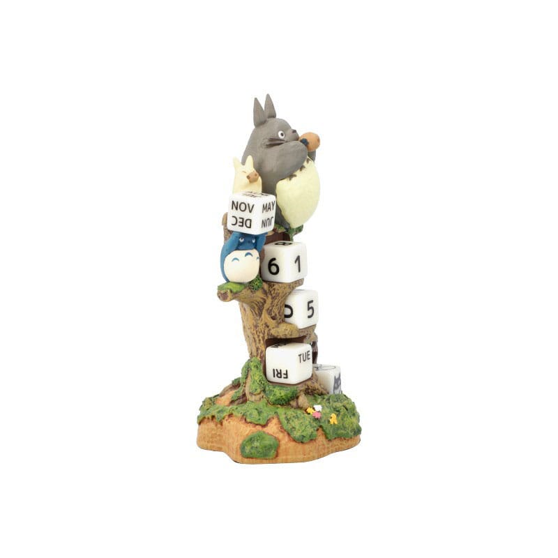 SU ORDINAZIONE My Neighbor Totoro Statue Three-wheeler Diorama / Calendar 11 cm *English Version*