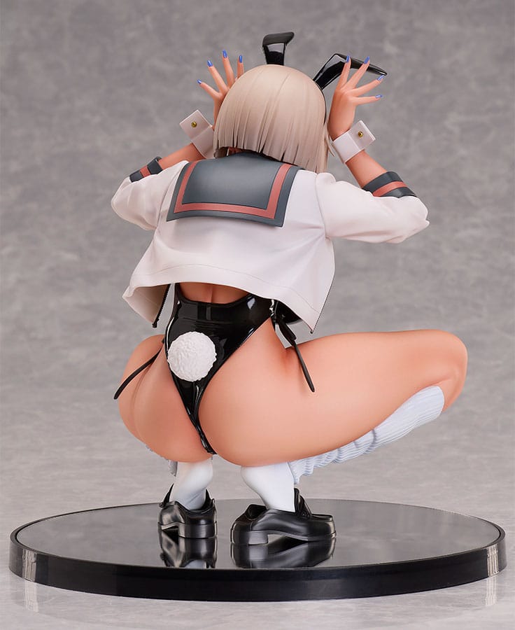 PREORDINE 09/2025 Creators Opinion Kuro Gal Bunny Senpai Illustration by JoveJun! 18 cm Statue 1/6 (18+) (PREORDINE NON CANCELLABILE)