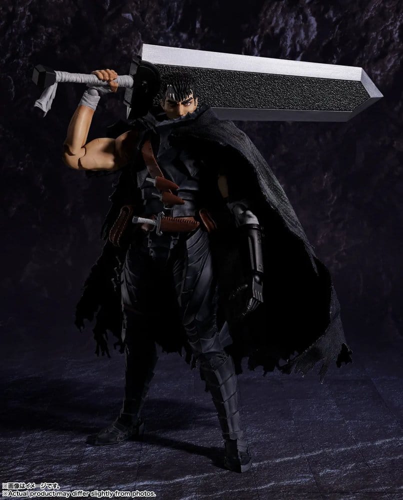 PREORDINE+ 04/2027 Berserk S.H.Figuarts Action Figure Guts (Berserker Armor) 16 cm
